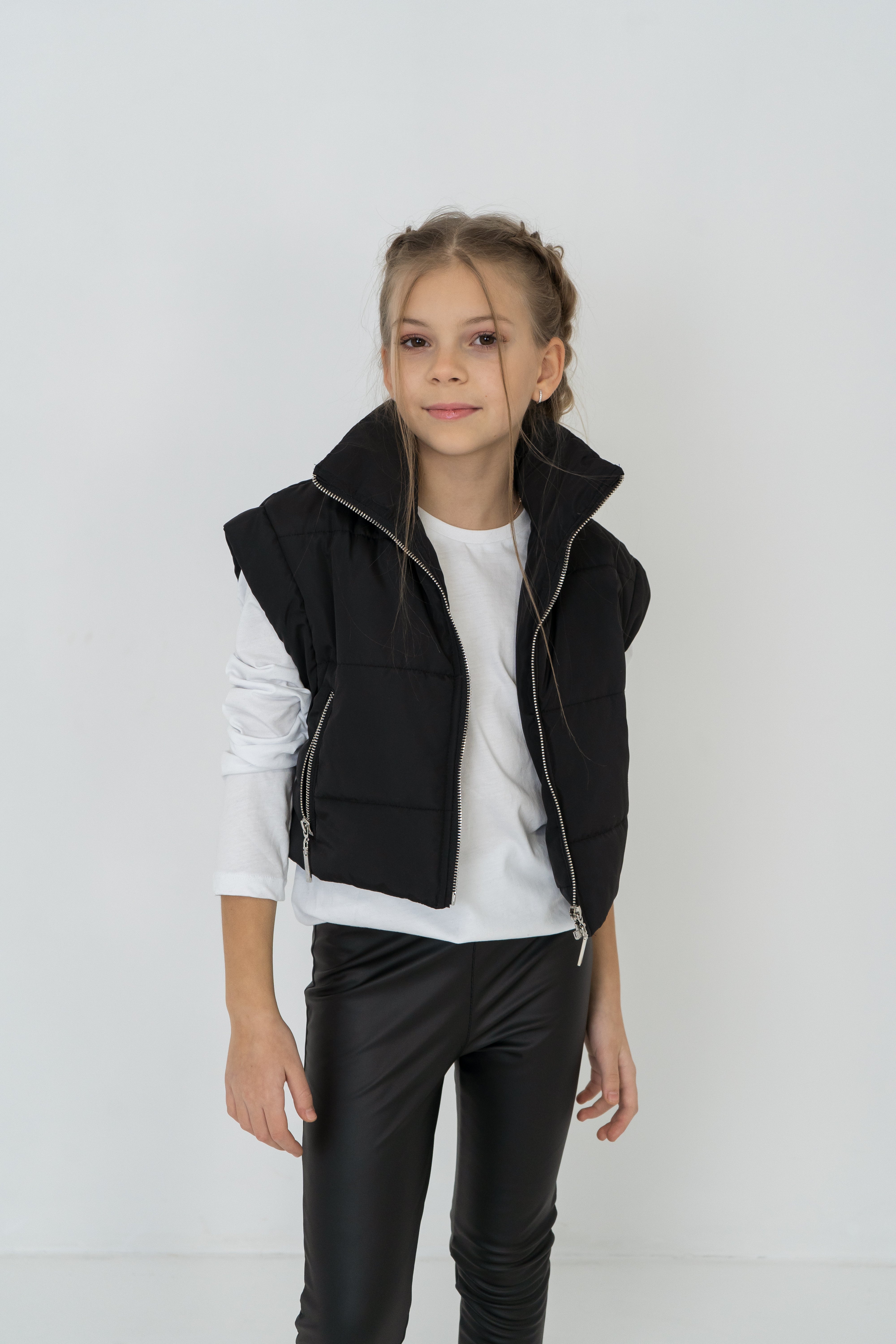 Girls´ cropped mid-season vest black