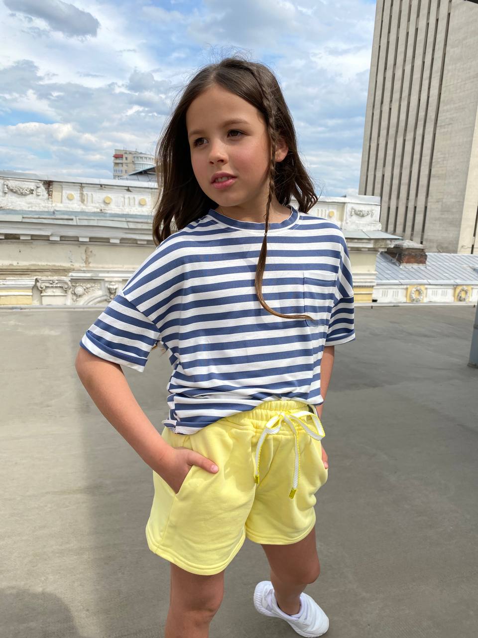 Relaxed-fit striped t-shirt for girls and boys - Lemoni Boutique