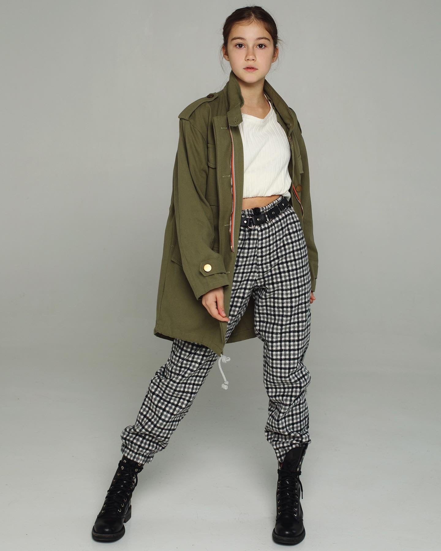 Warm gray checkered trousers for girls - Lemoni Boutique