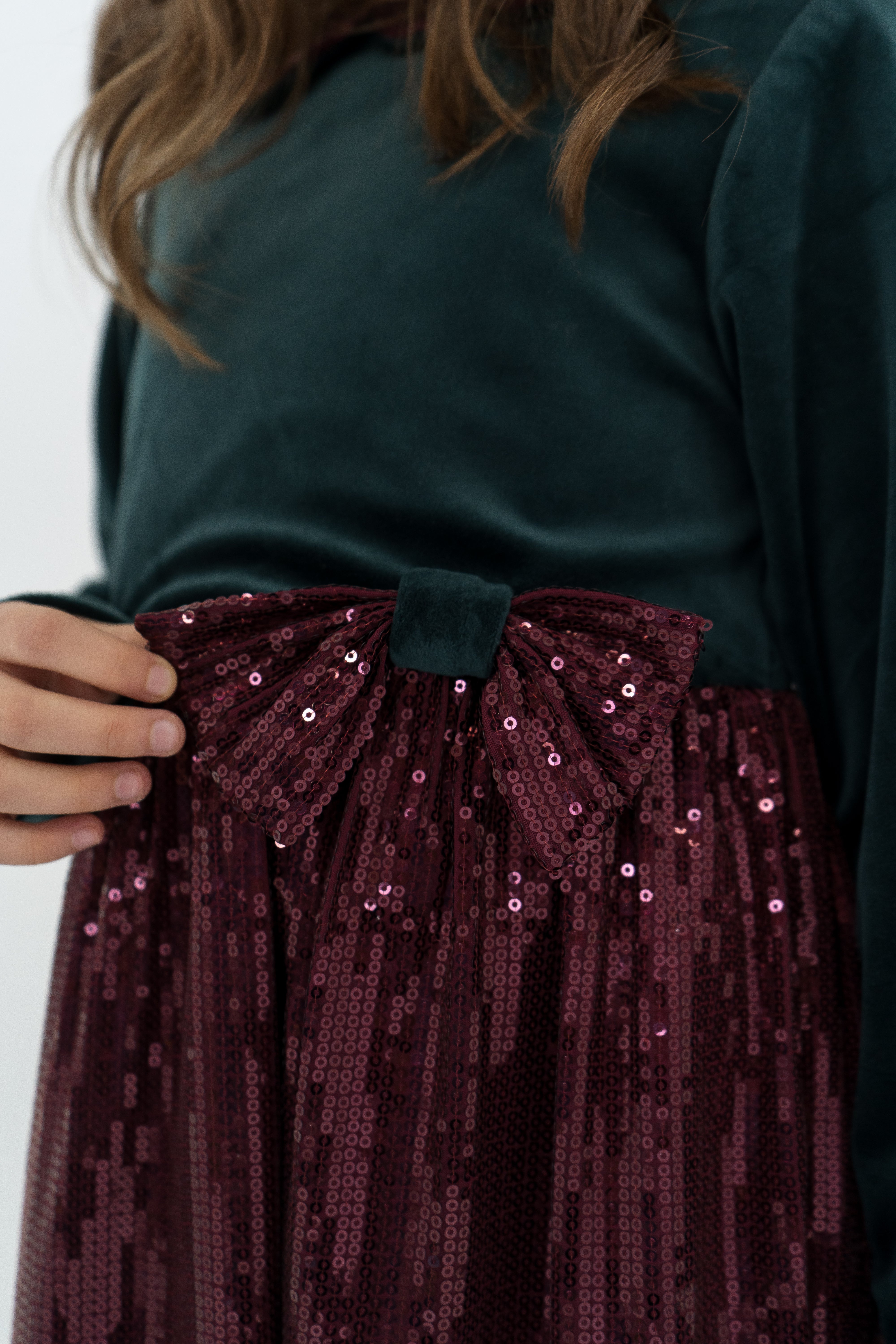 Girls´ festive velours dress with sequined elements - green & bordeaux - Lemoni Boutique