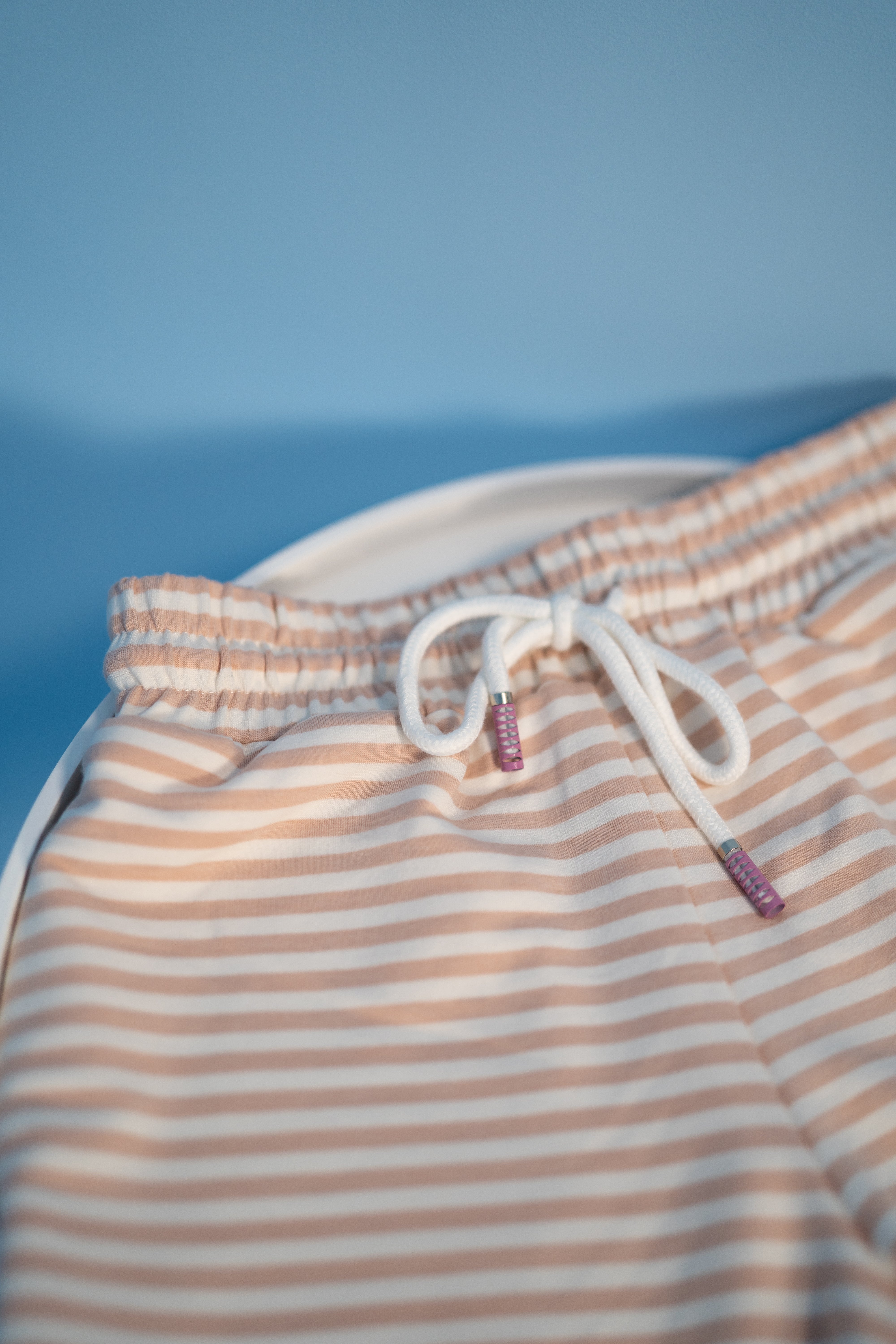 Girls´ striped shorts - peach - Lemoni Boutique