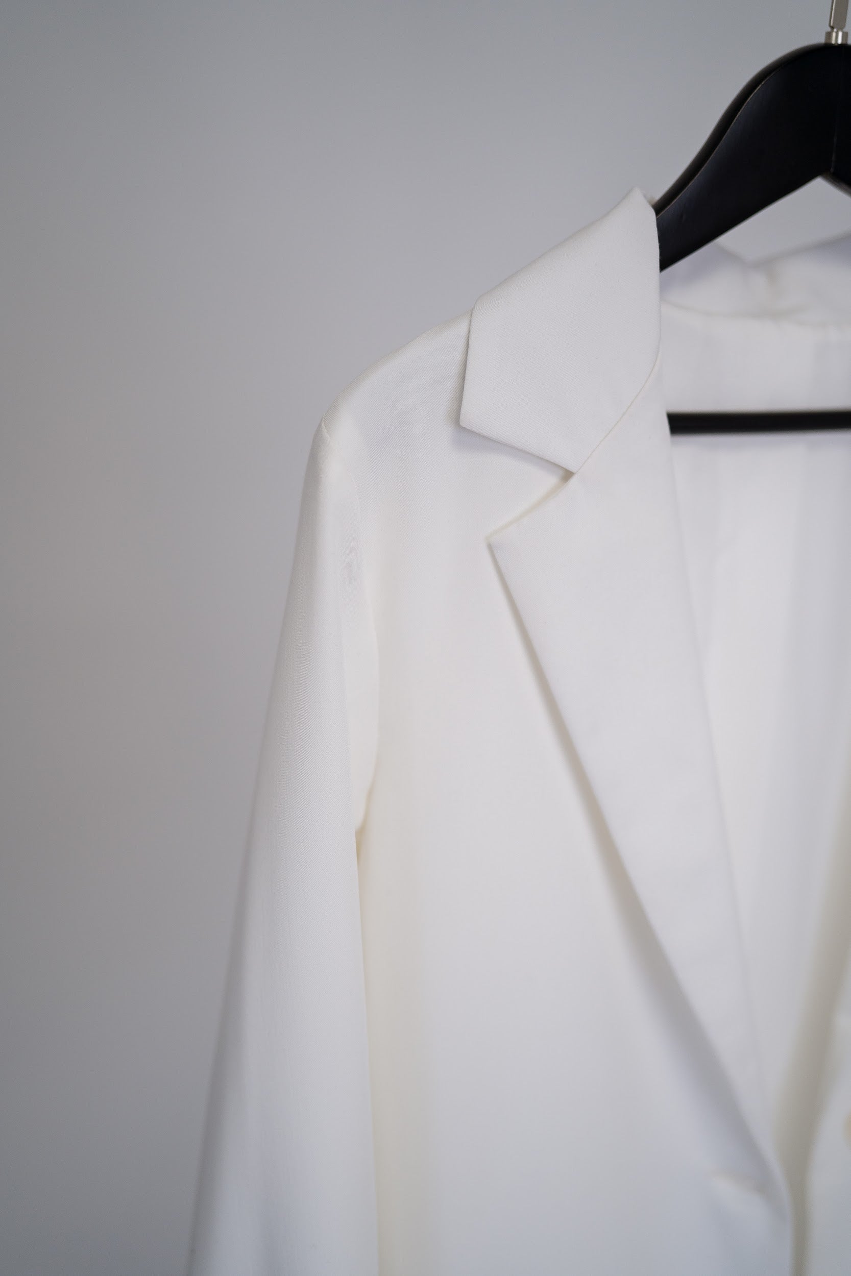 Oversized longline white blazer for girls