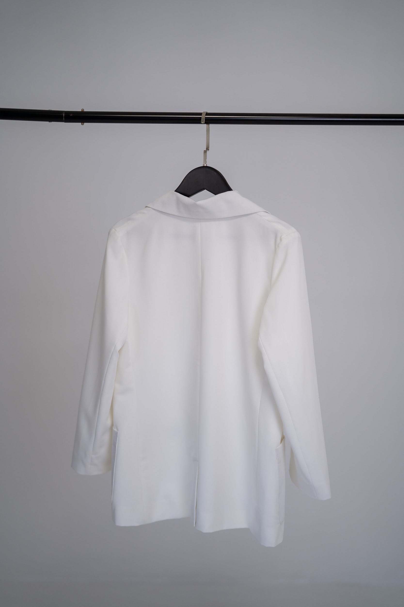 Oversized longline white blazer for girls