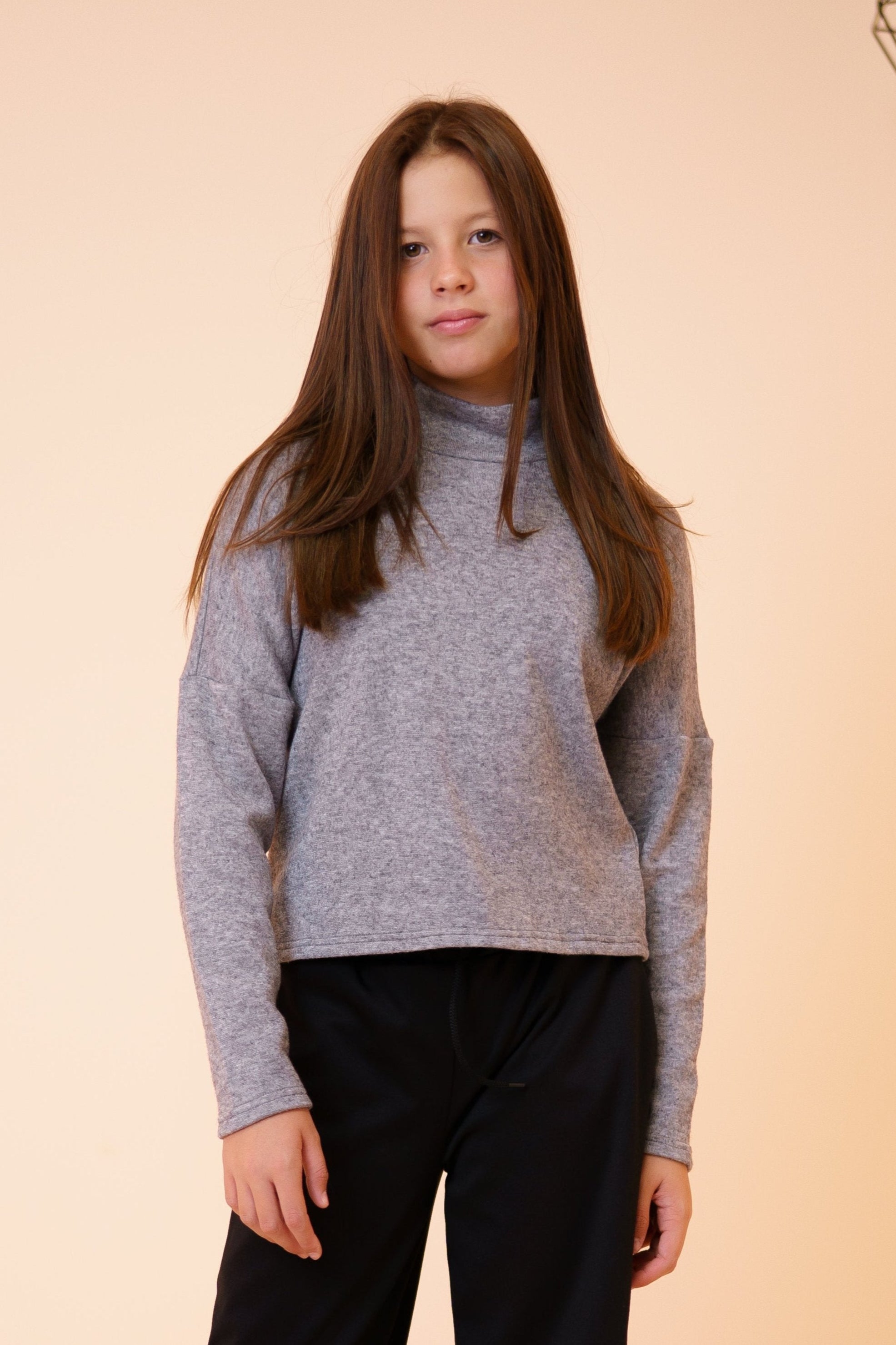 Girls' Gray Sweater with Low Stand-Up Collar - Lemoni Boutique