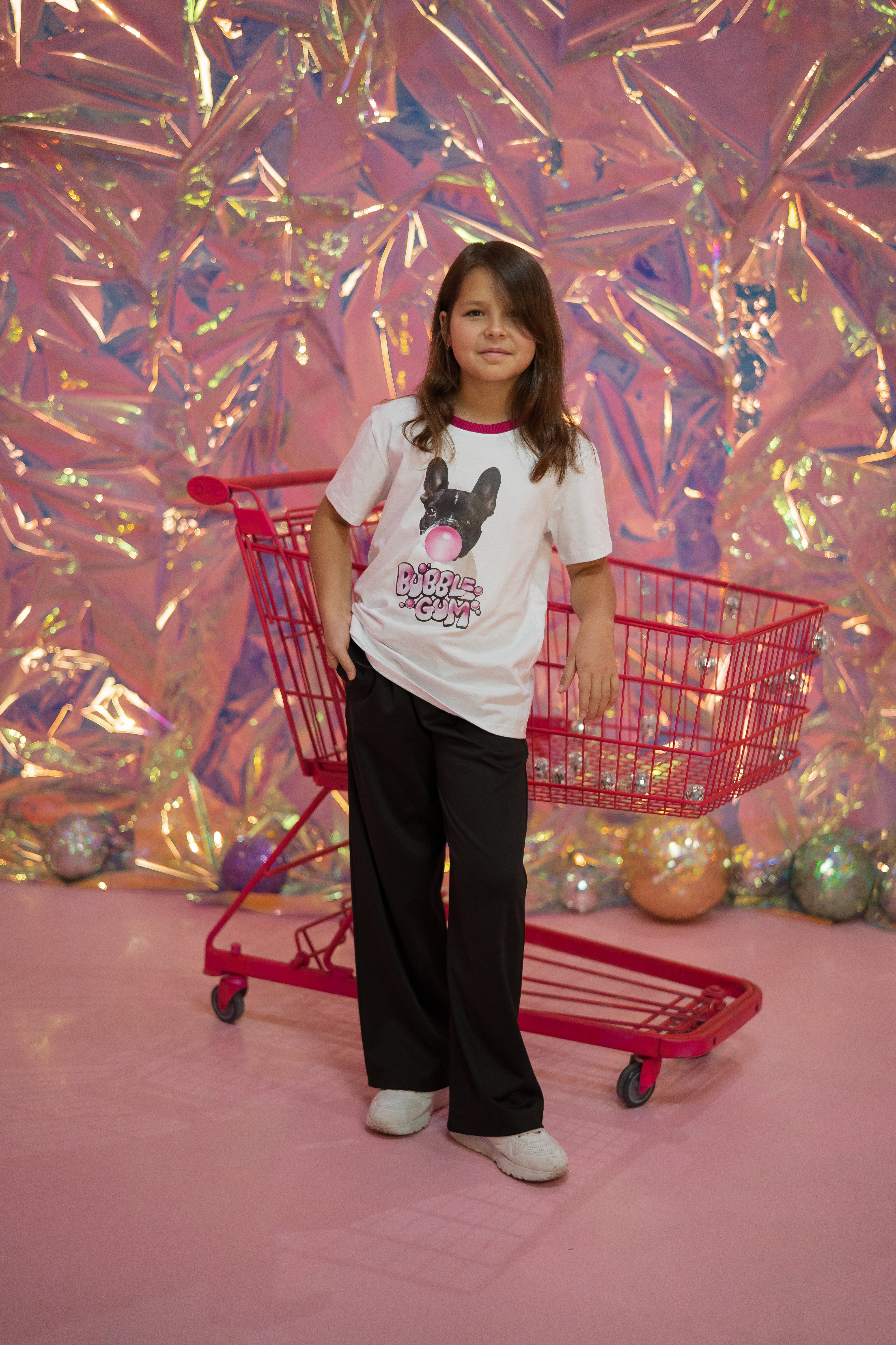 Girls´ and boys´ classic T-shirt featuring bulldog Bubble Gum print - white - Lemoni Boutique