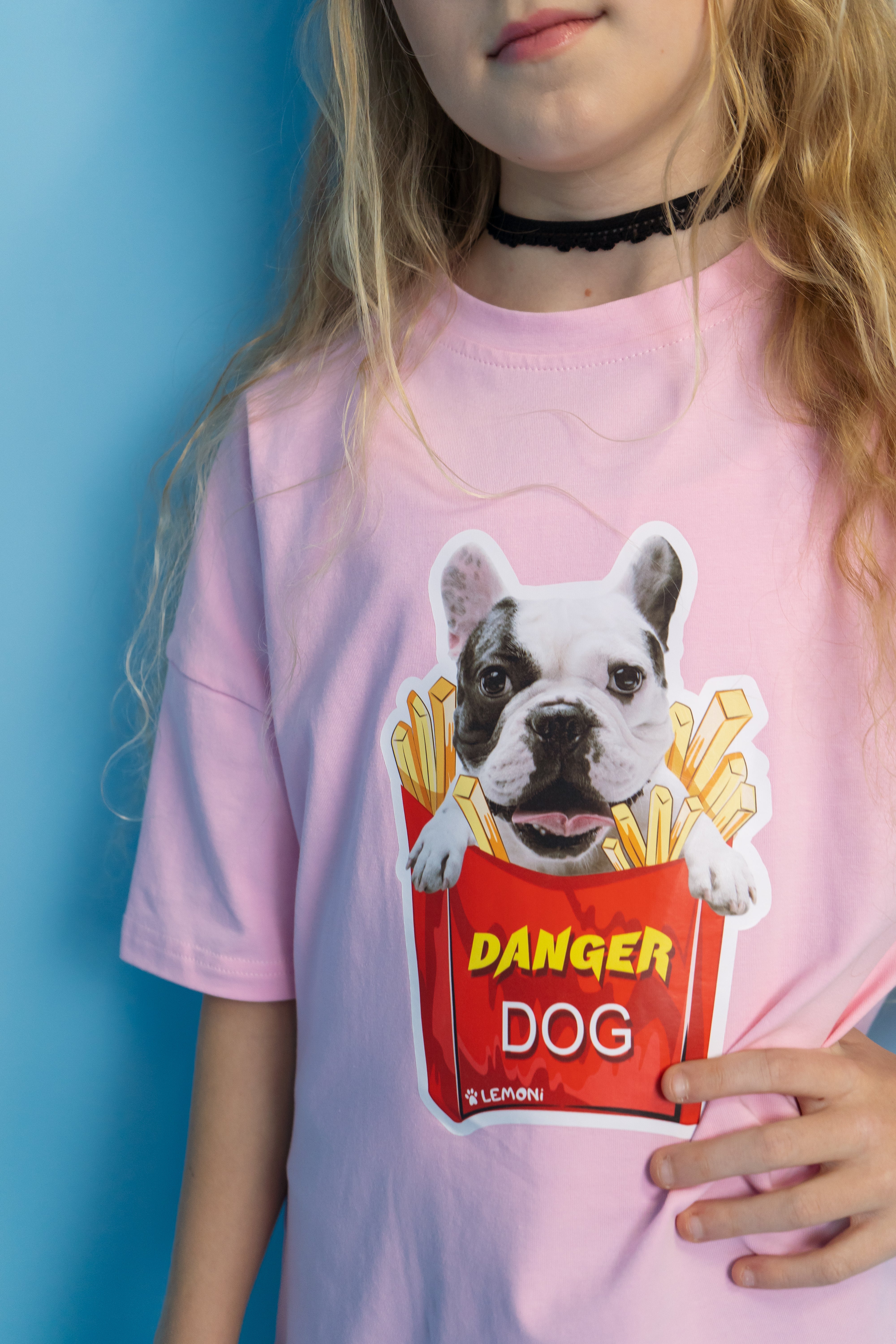 Girls´ T-shirt with French Bulldog print - pink - Lemoni Boutique