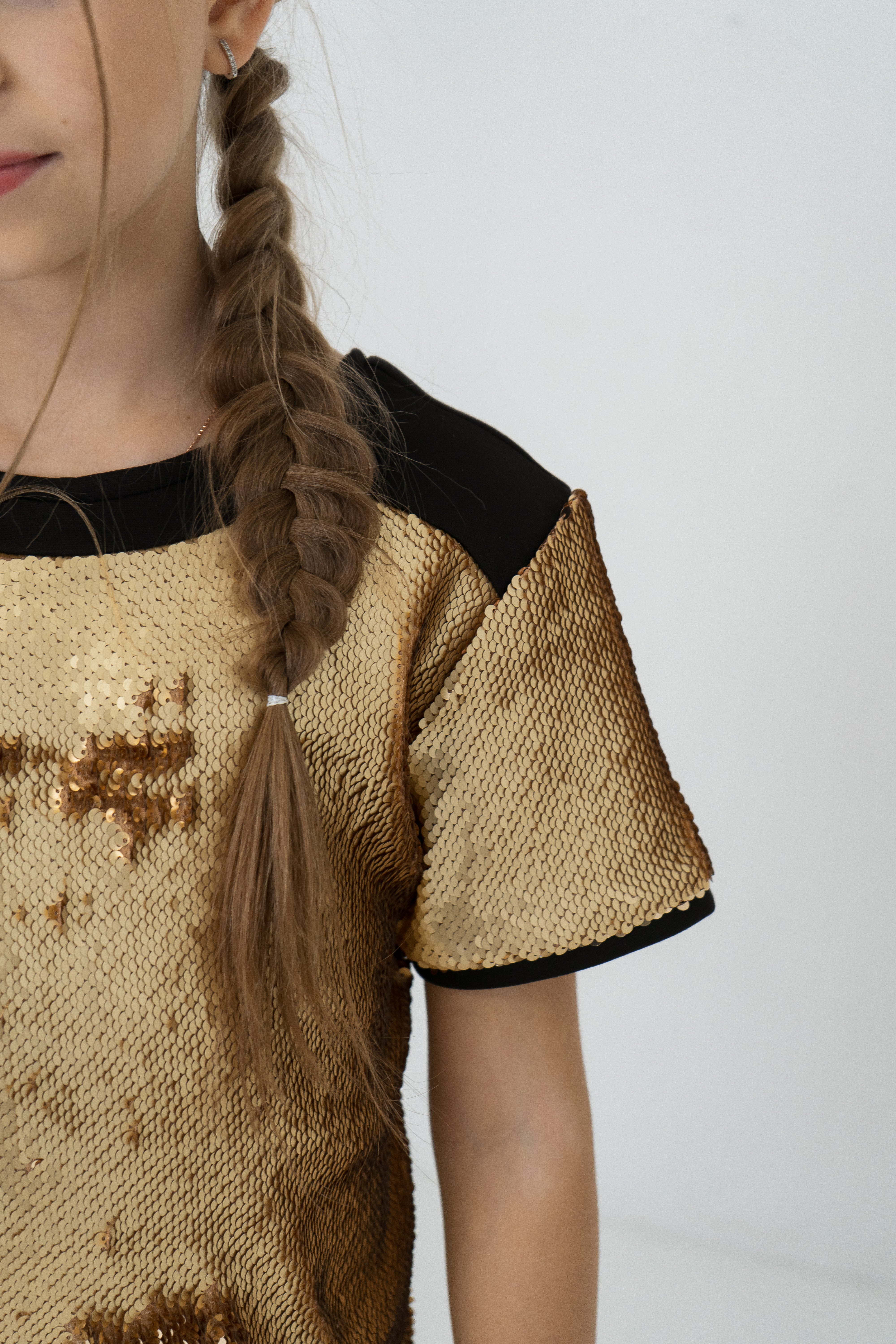 Festive sequined dress for girls - gold & black - Lemoni Boutique