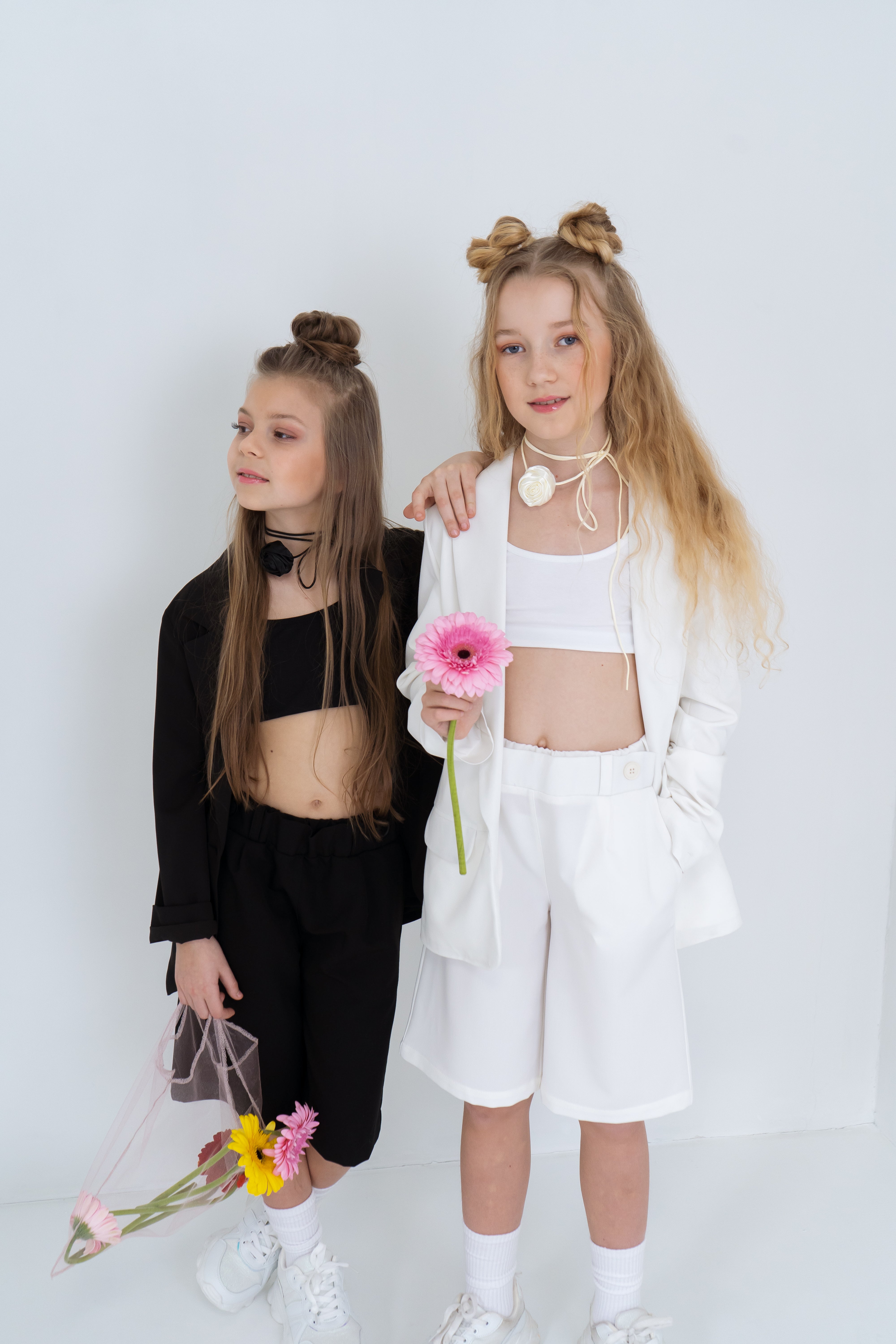 Oversized longline white blazer for girls