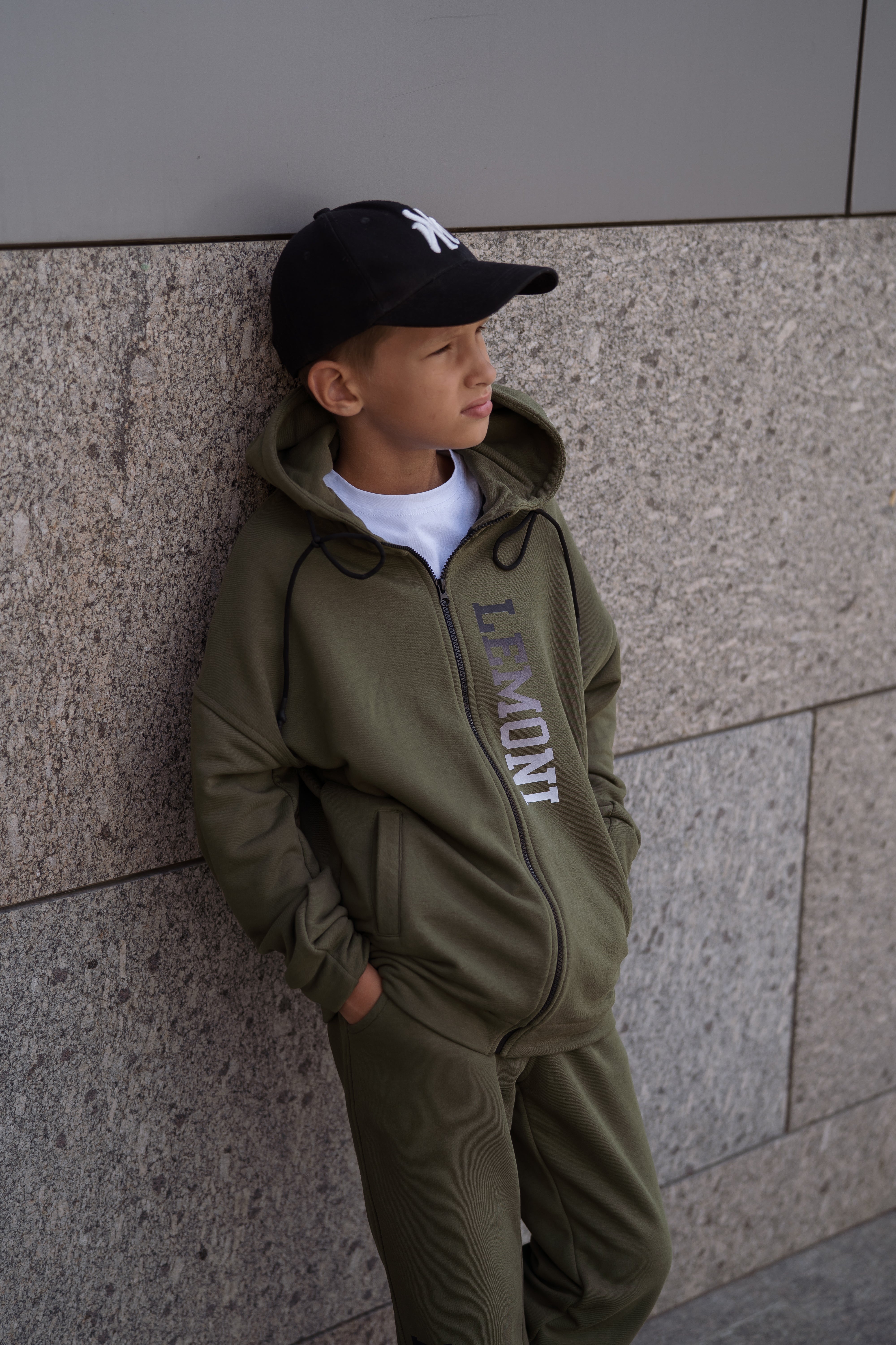 Urban-style tracksuit zip-up hoodie for boys and girls - khaki - Lemoni Boutique