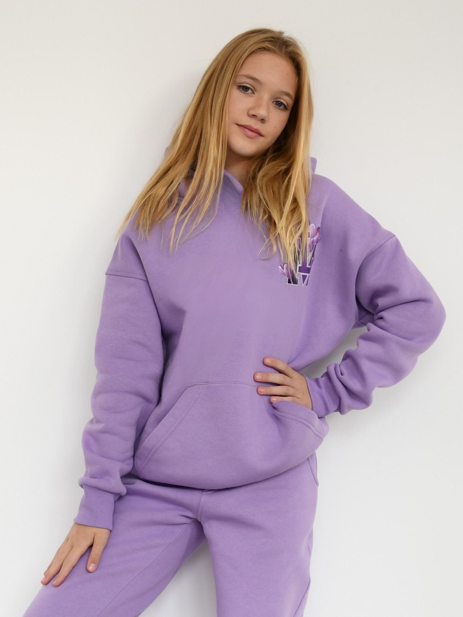 Trainigsanzug für Mädchen, bestehend aus Hoodie und Hose mit Fleecefutter - lila oder beige