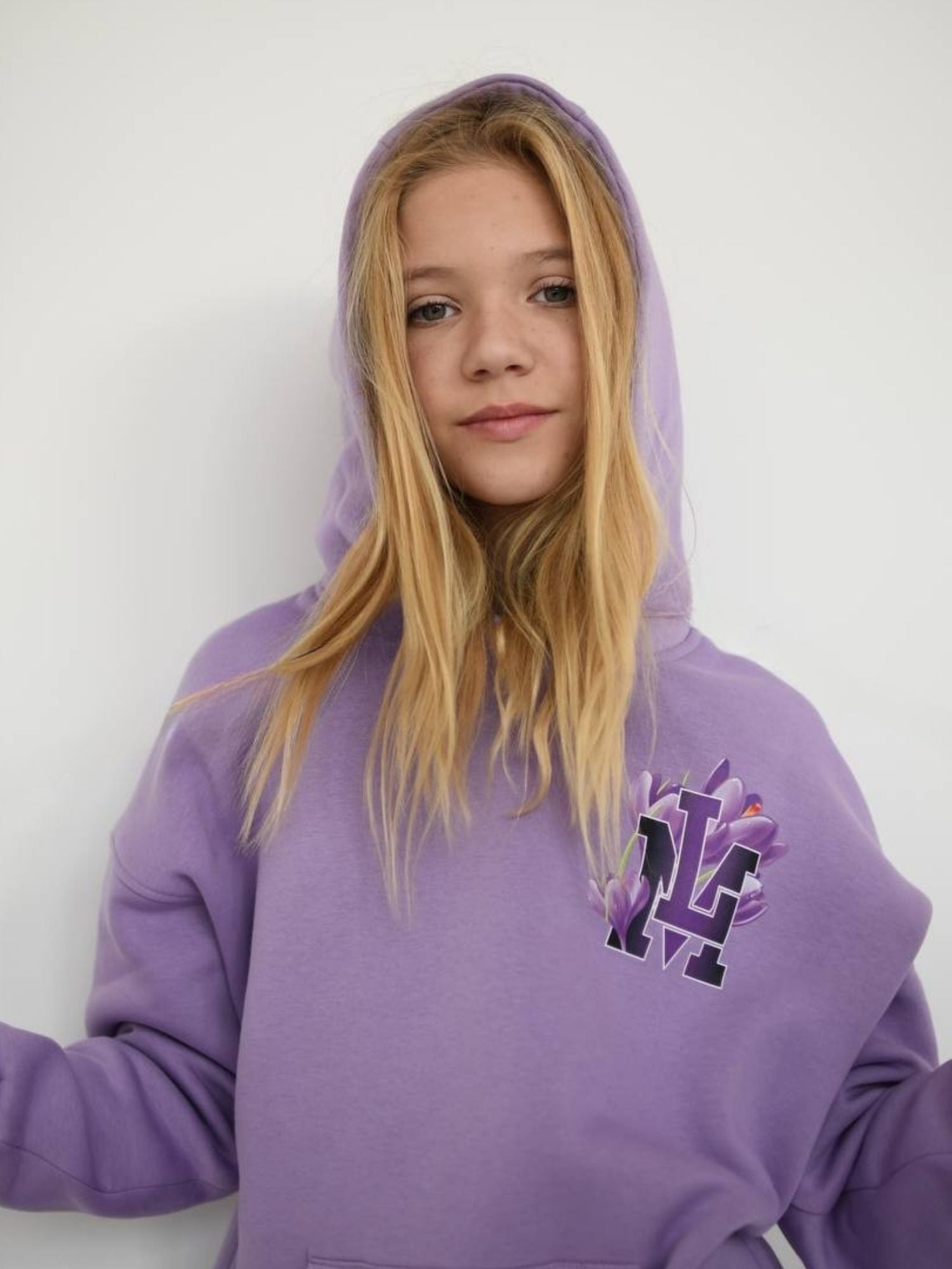 Trainigsanzug für Mädchen, bestehend aus Hoodie und Hose mit Fleecefutter - lila oder beige